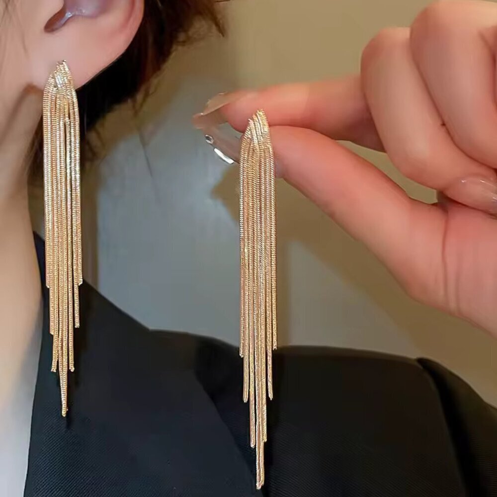 NEW 18K Yellow Gold Chain Tassel Long Earrings